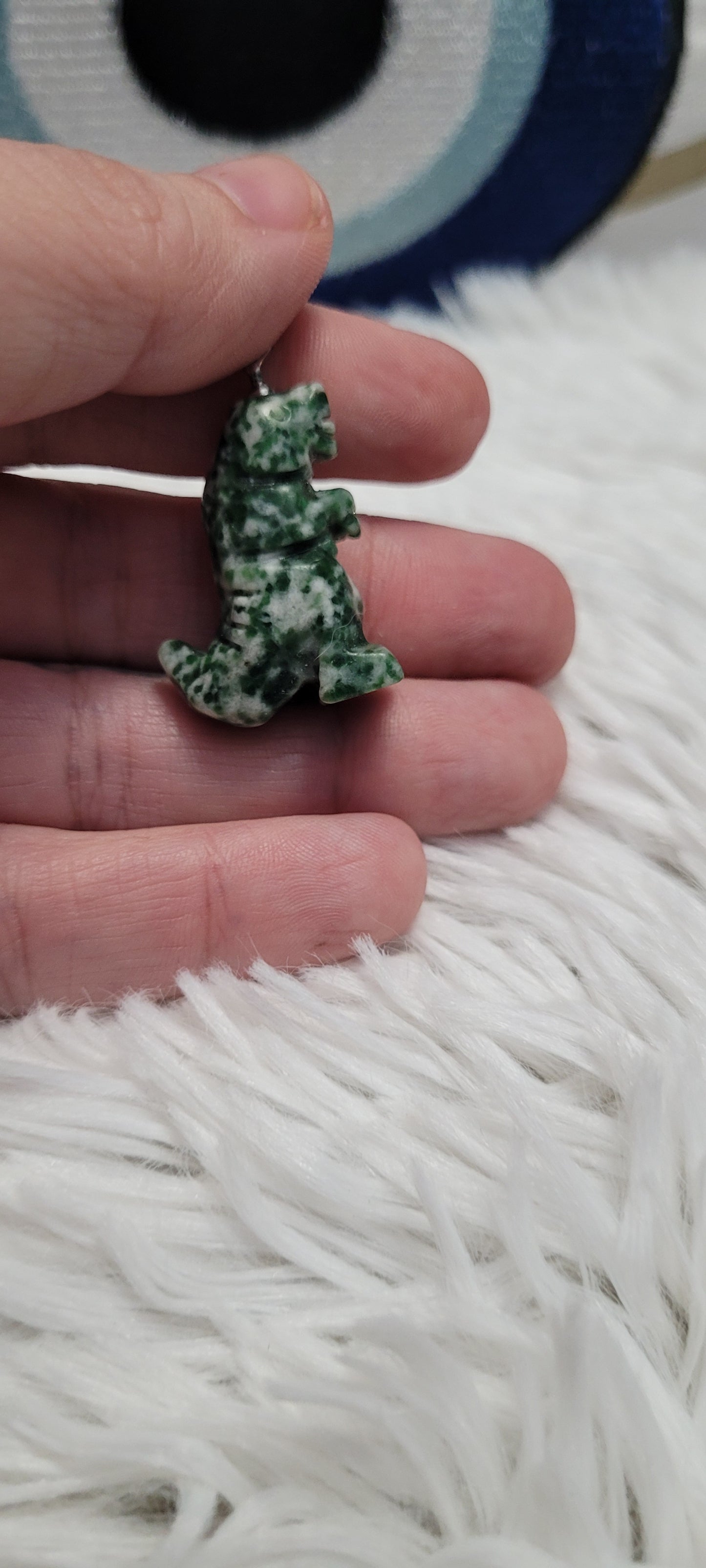 Tree agate crystal dinosaur pendant