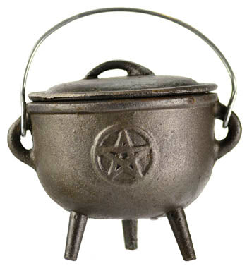 Pentagram cast iron cauldron 4