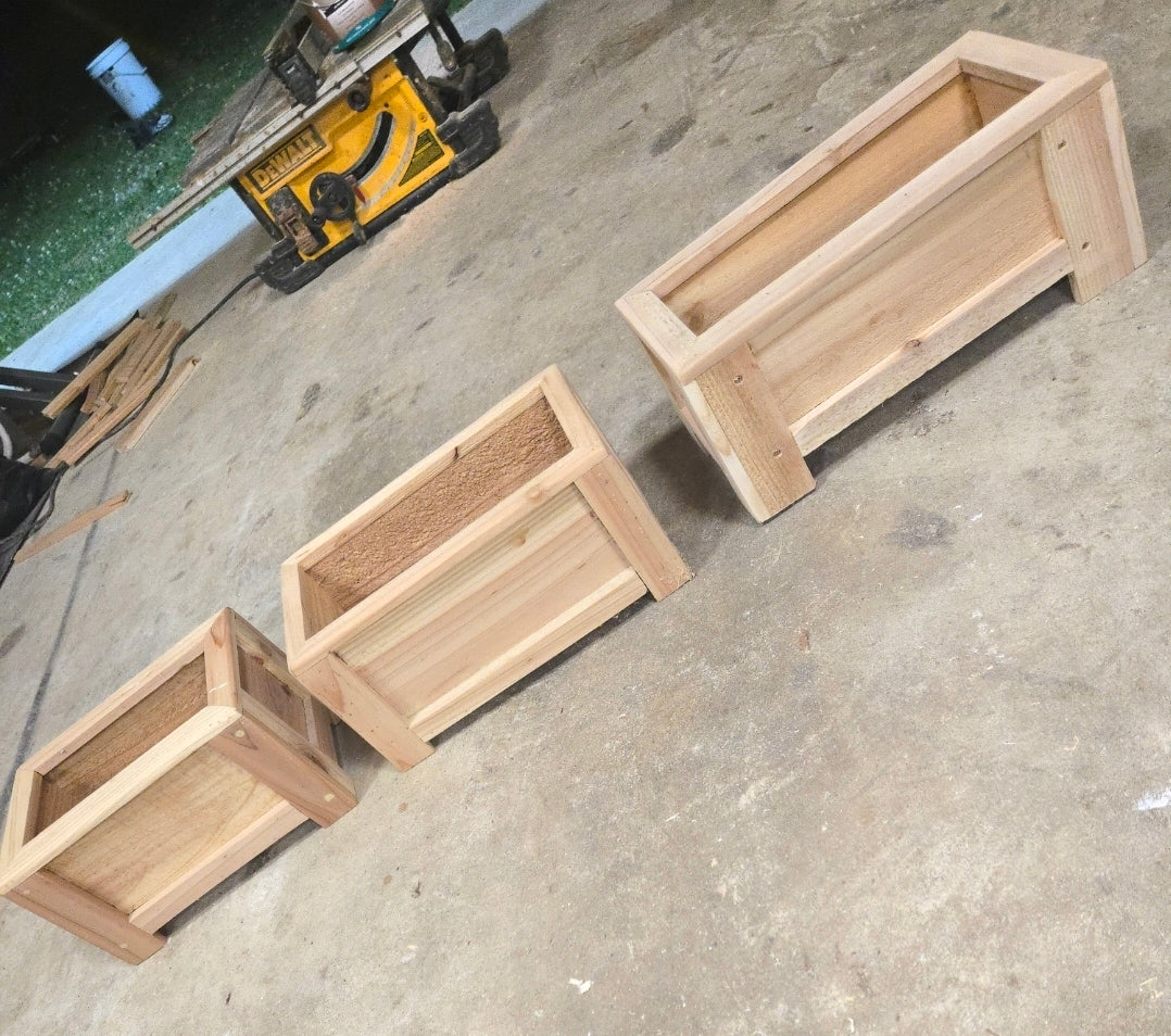 Small cedar planter boxes | indoor| outdoor| plant box| centerpiece desk top