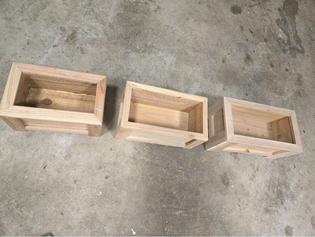 Small cedar planter boxes | indoor| outdoor| plant box| centerpiece desk top