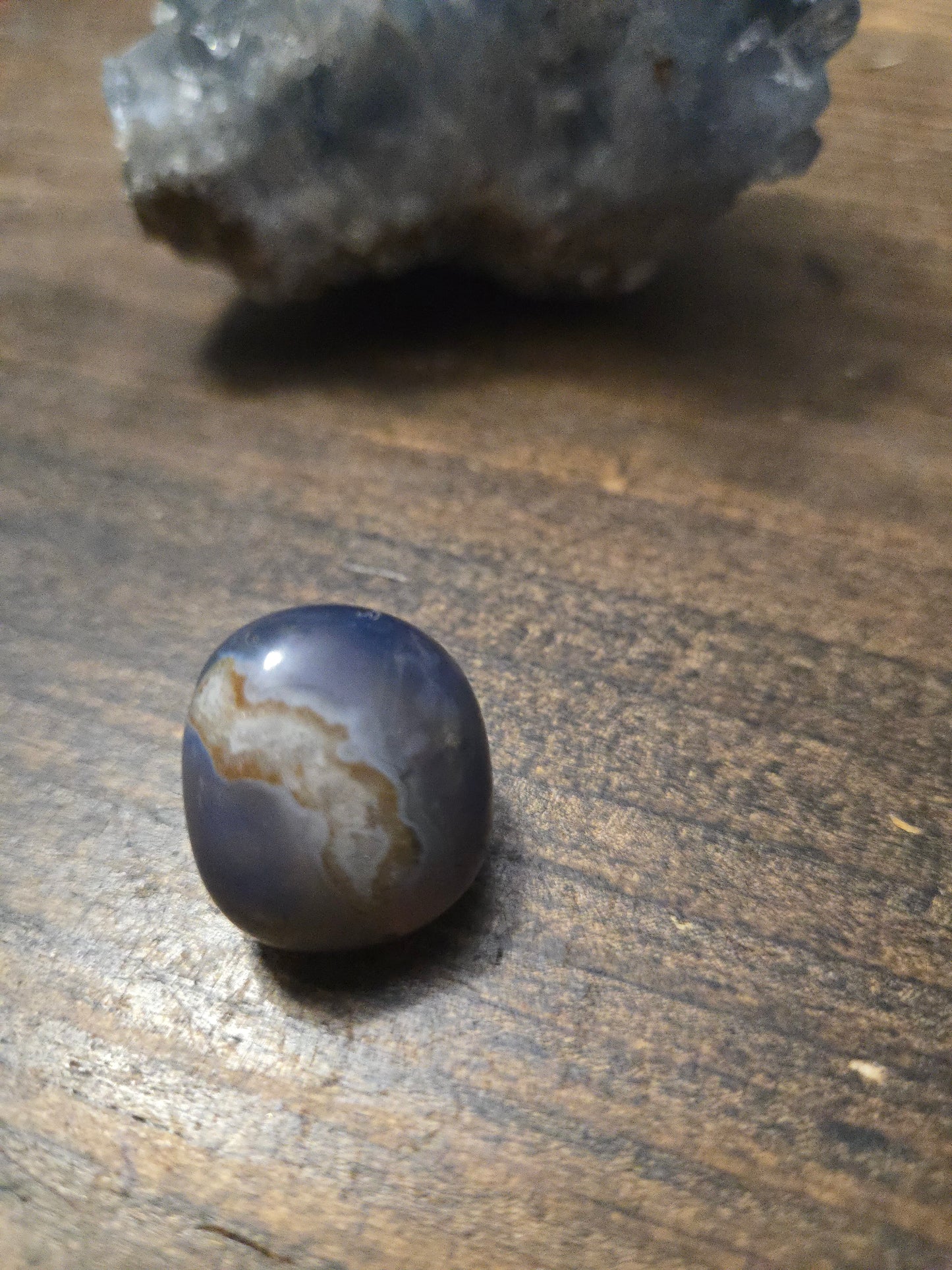 Loose Agate Crystal – Balance, Calm & Grounding Energy